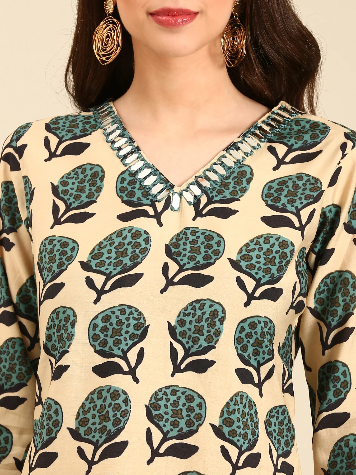 Beige block printed suit set with duppata - Image 4