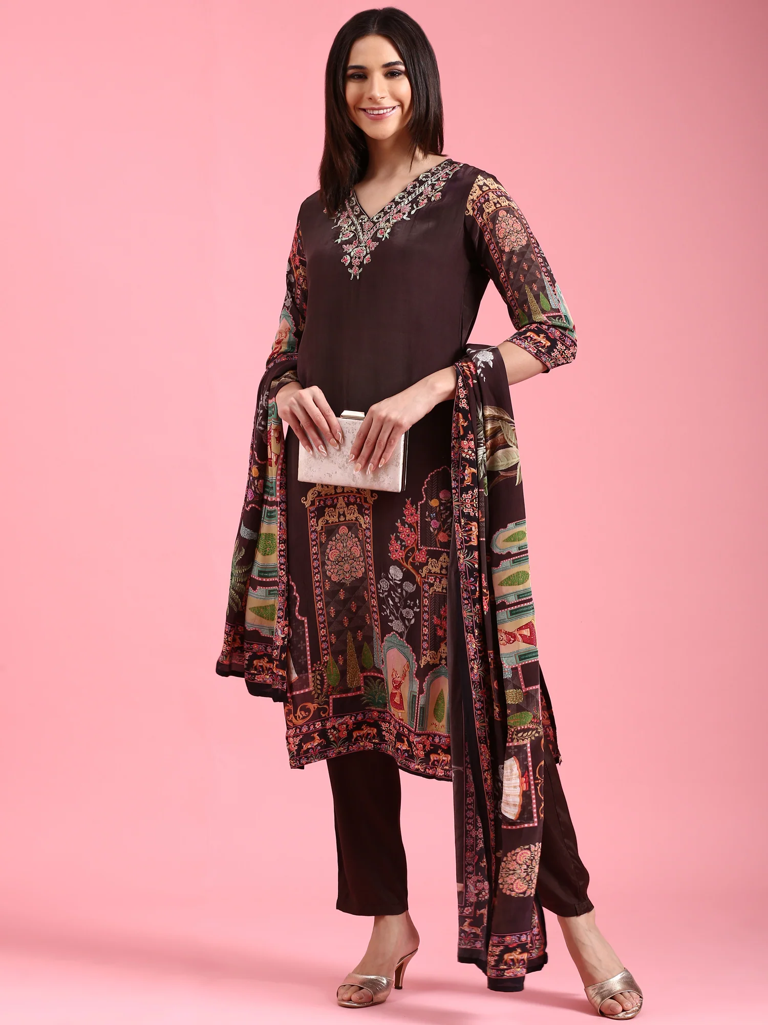 Black Crepe Hand Embroidery Three Piece Suit Set - Image 5