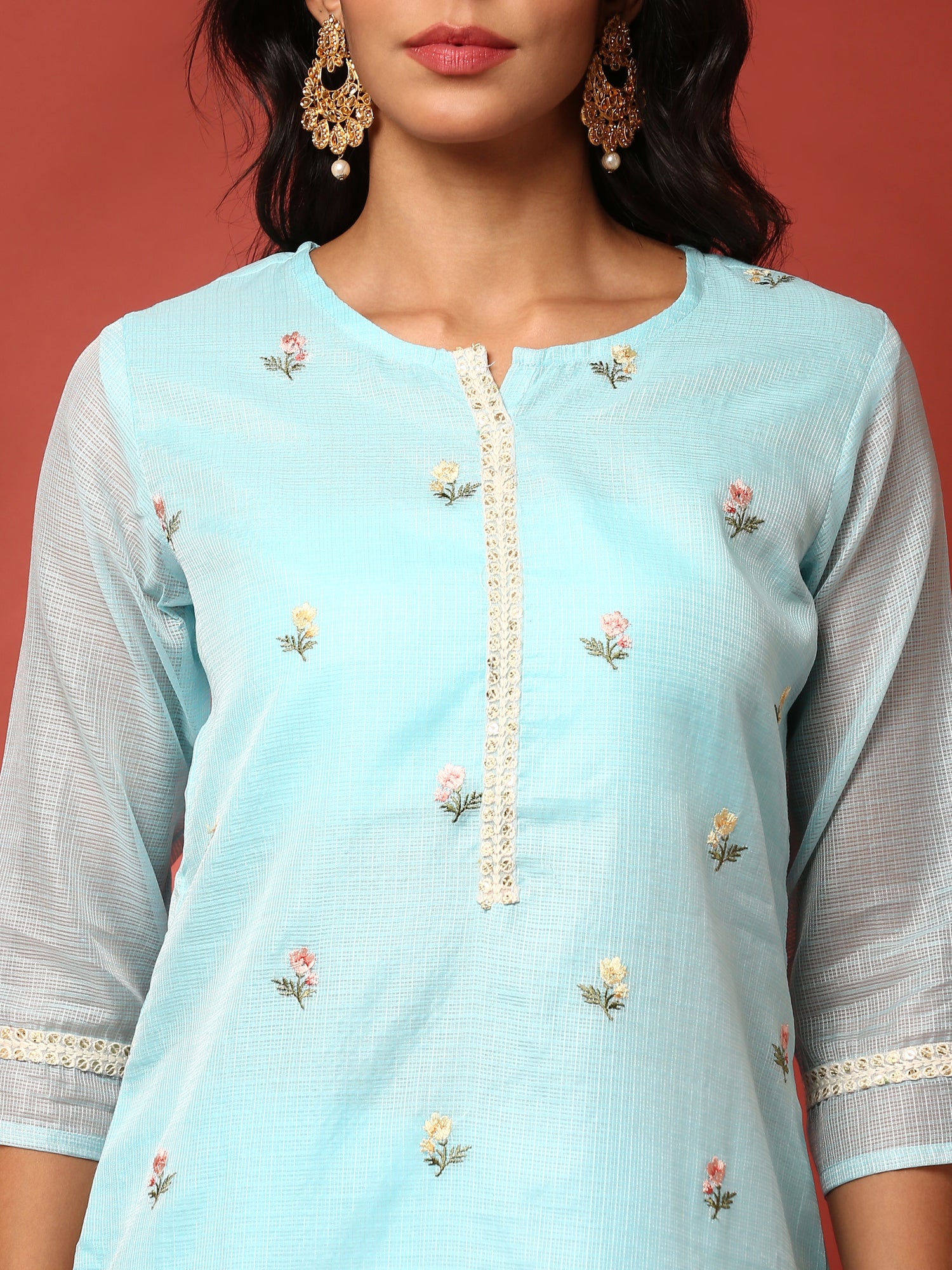 Ferozi Kota doriya Resham thread work three piece suit set - Image 4