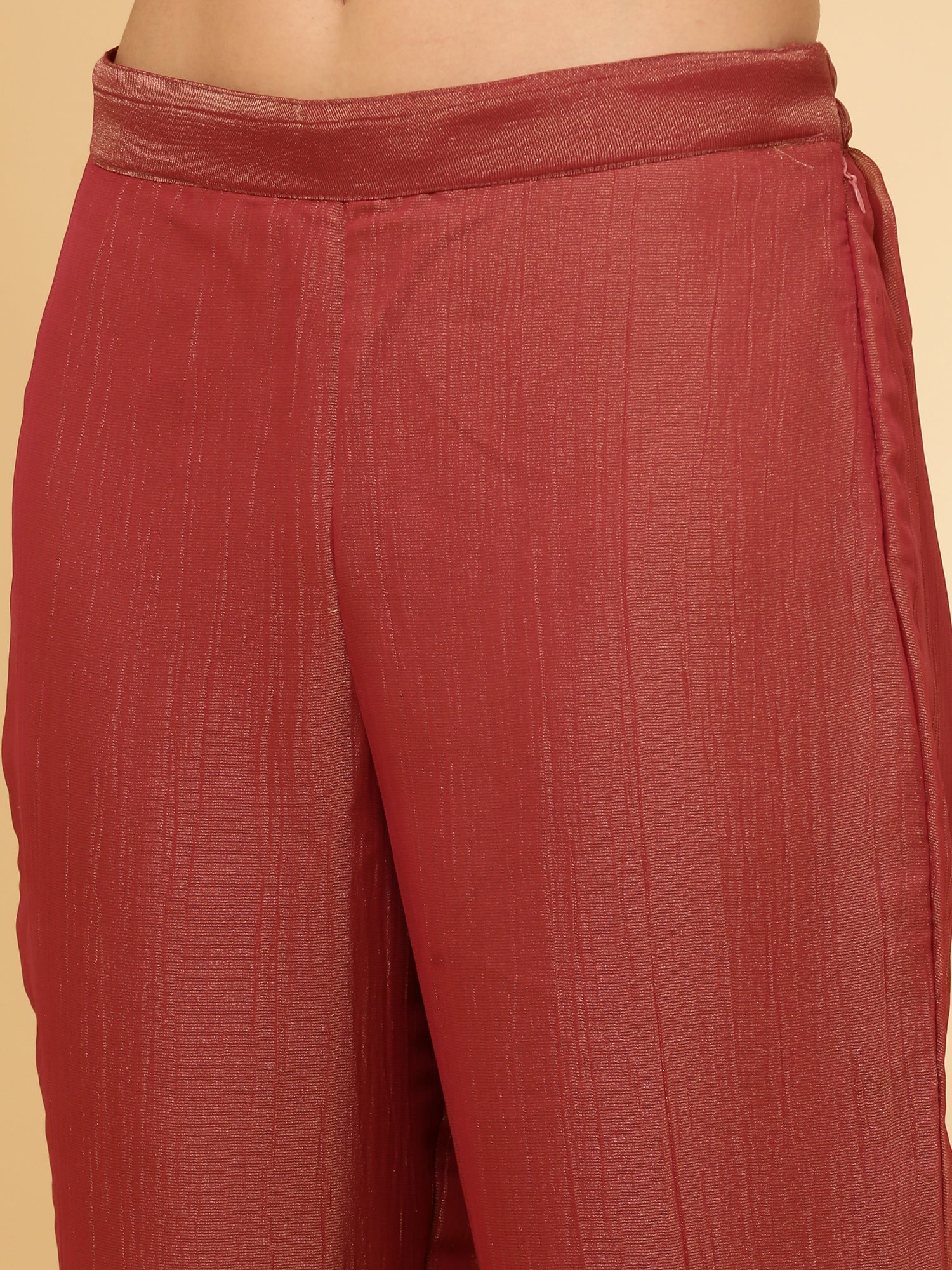 Gajari Tissue Three Piece Set - Image 7