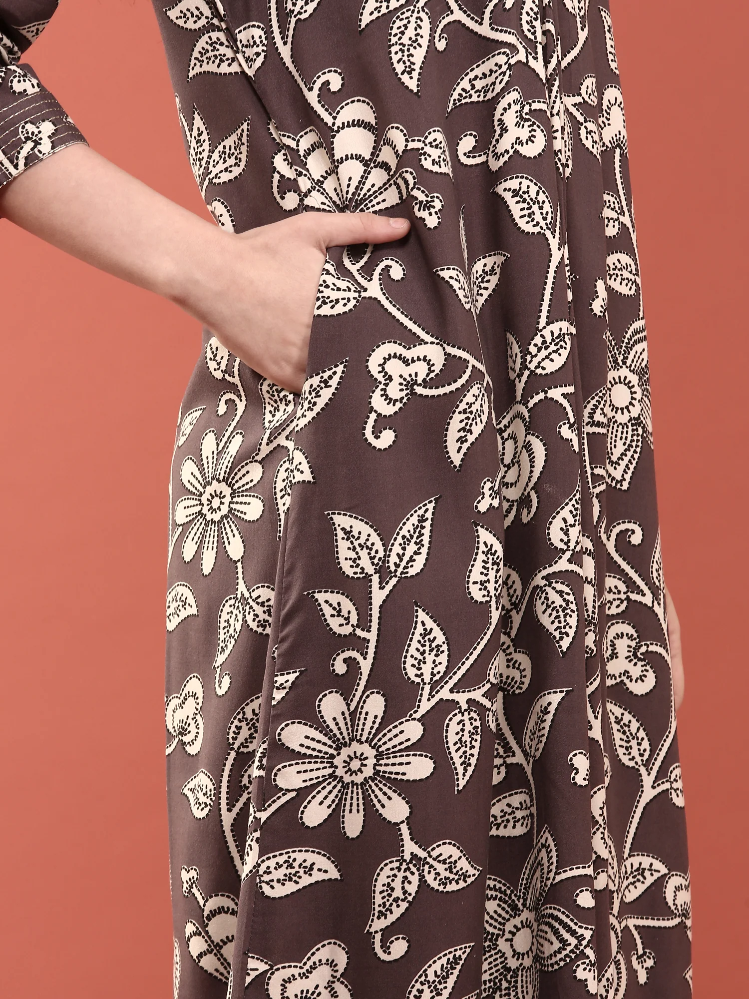 Grape Rayon Floral Printed Two Piece Set - Image 6