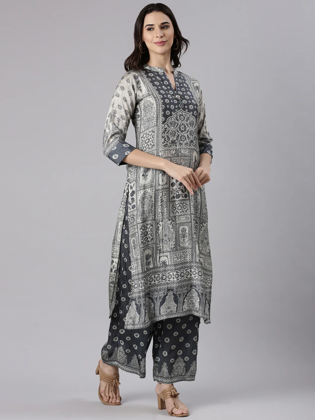 Gray Muslin Printed Three Piece Set - Image 2