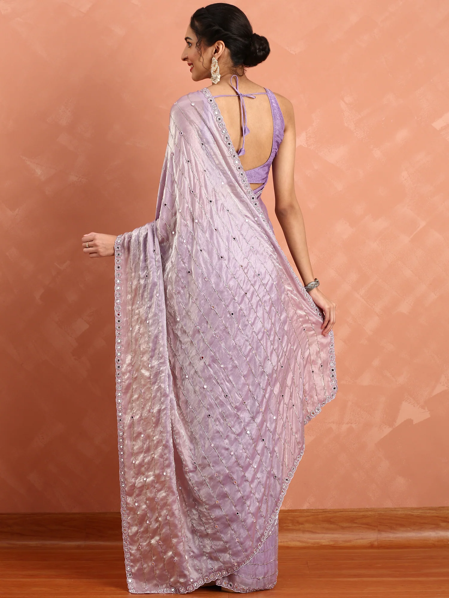 Lilac Jimmy tissue saree with mirror work hand embroidery - Image 3