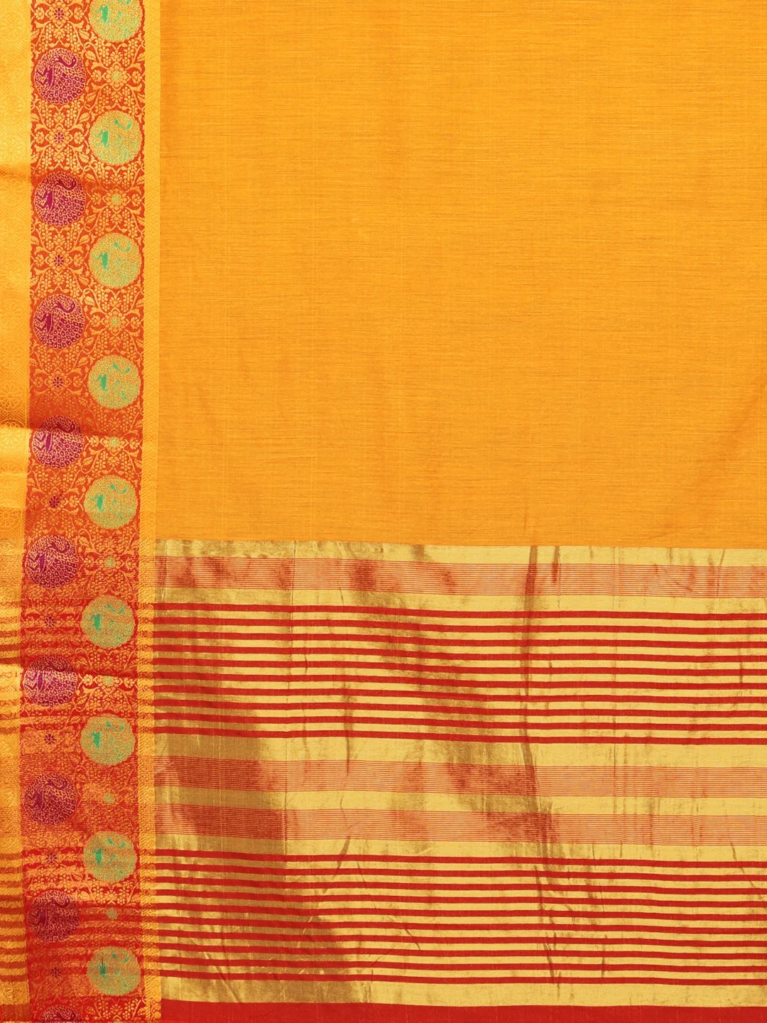 Neerus Amber Textured Saree With Blouse - Image 4