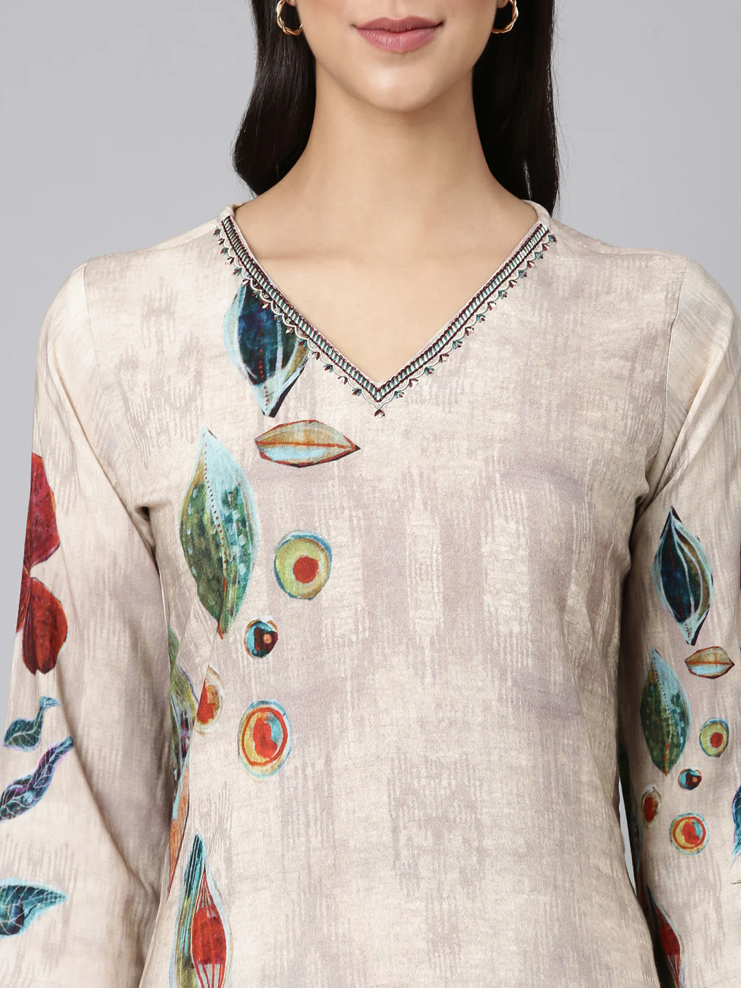 Neerus Beige Casual Floral Straight Kurta - Image 4