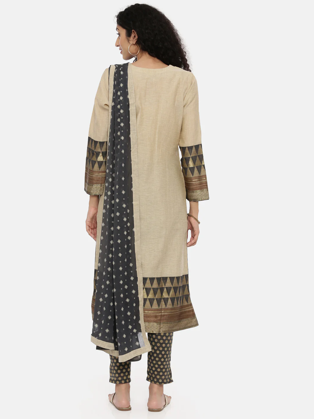 Neerus Beige & Green Embroidered Kurta With Pant & Dupatta - Image 3