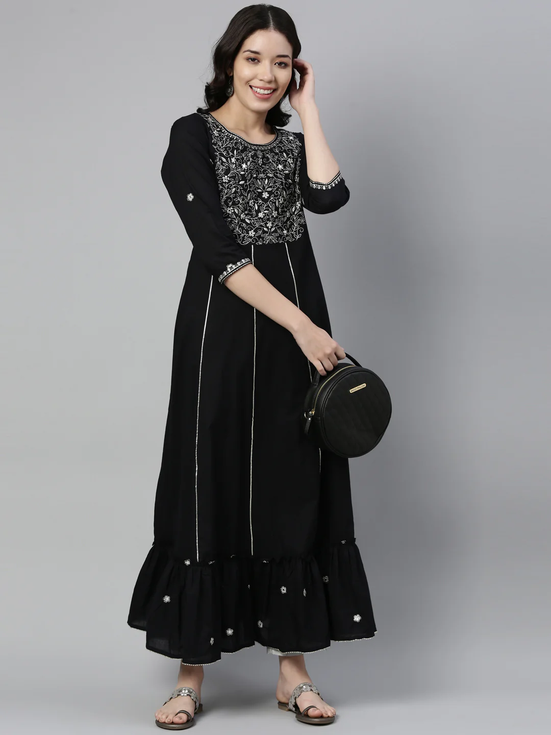 Neerus Black Color Cotton Fabric Kurta - Image 5