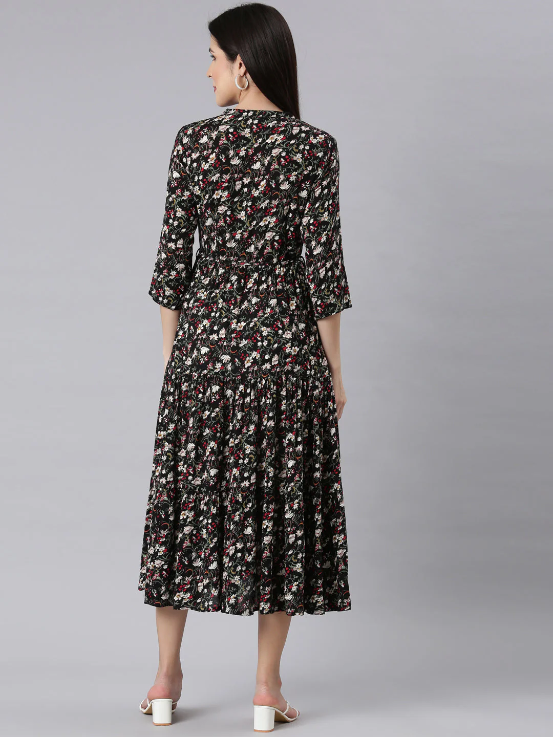 Neerus Black Curved Casual Floral Maxi Dresses - Image 3