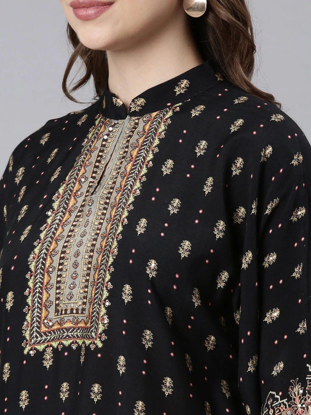 Neerus Black Panelled Straight Floral Kurta And Palazzos - Image 2