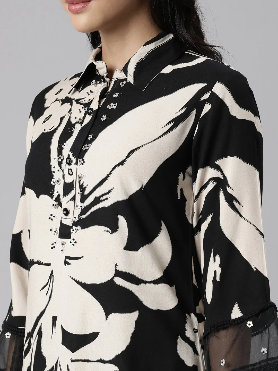 Neerus Black Panelled Straight Printed Kurta And Palazzos - Image 5