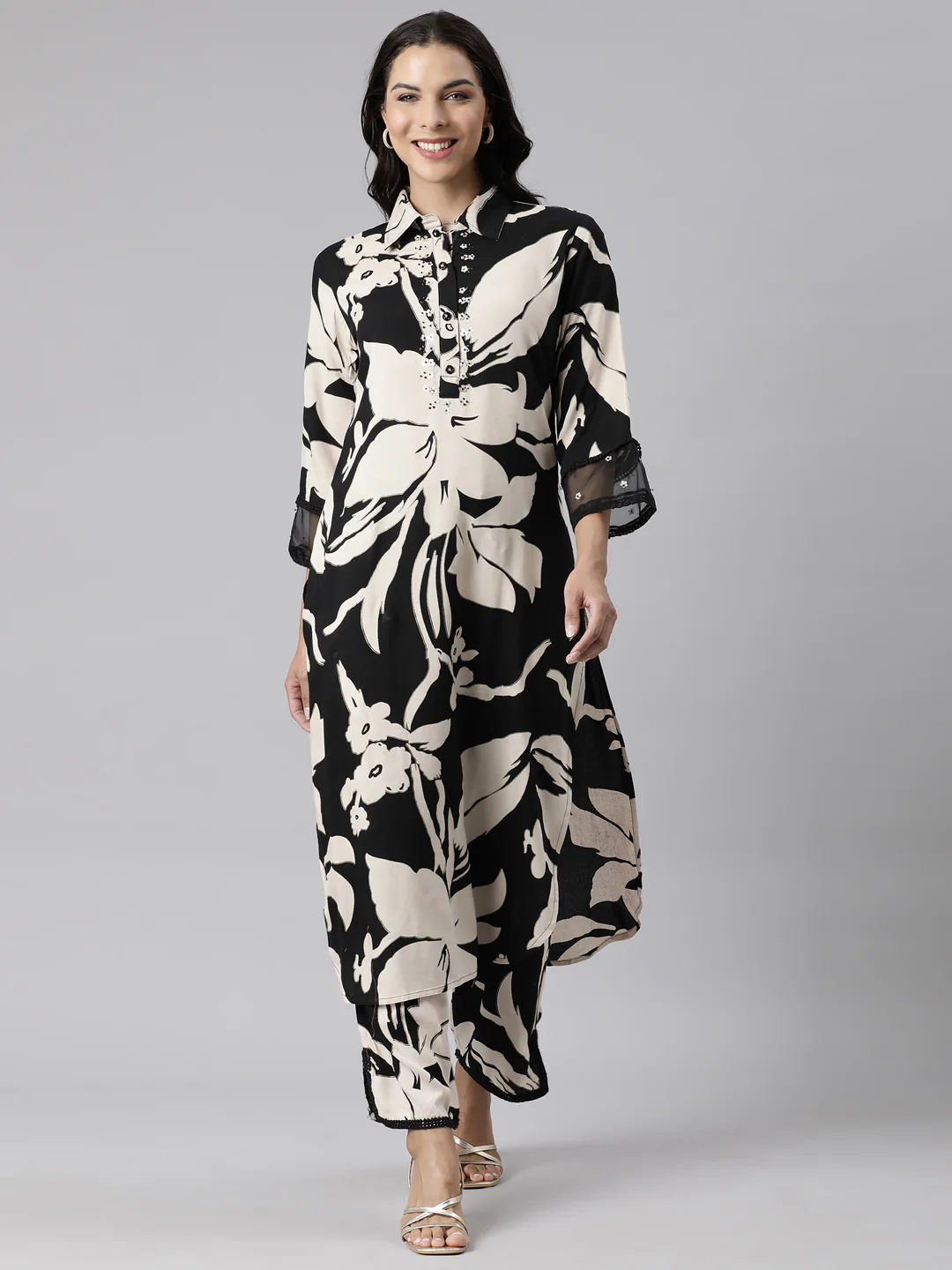 Neerus Black Panelled Straight Printed Kurta And Palazzos - Image 6
