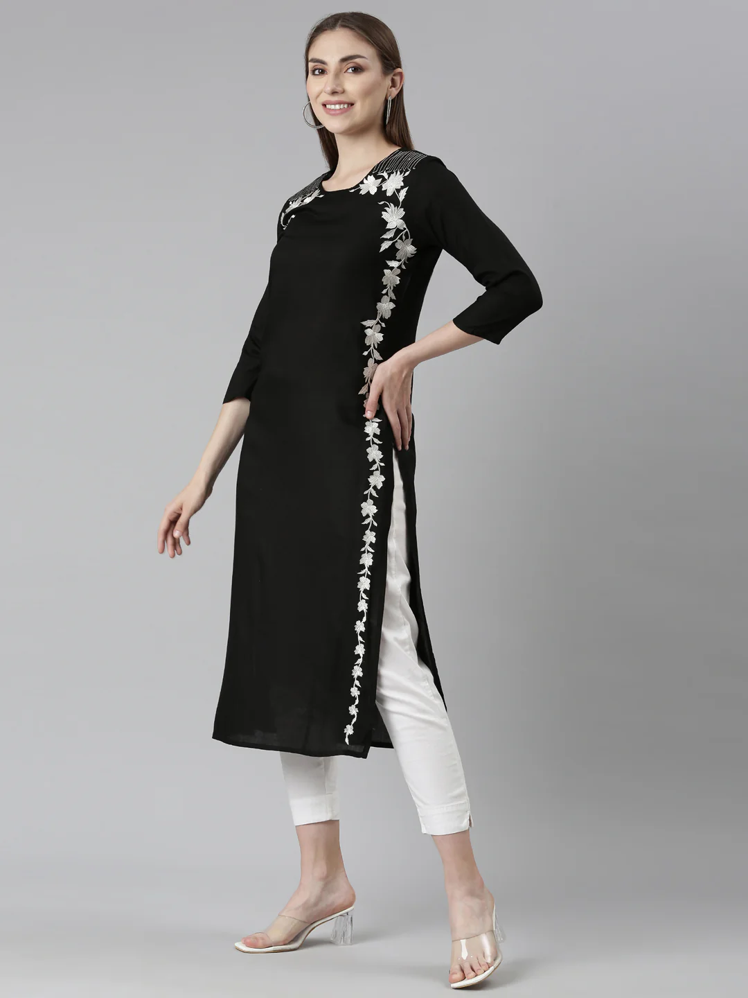 Neerus Black Regular Straight Floral Kurta - Image 2