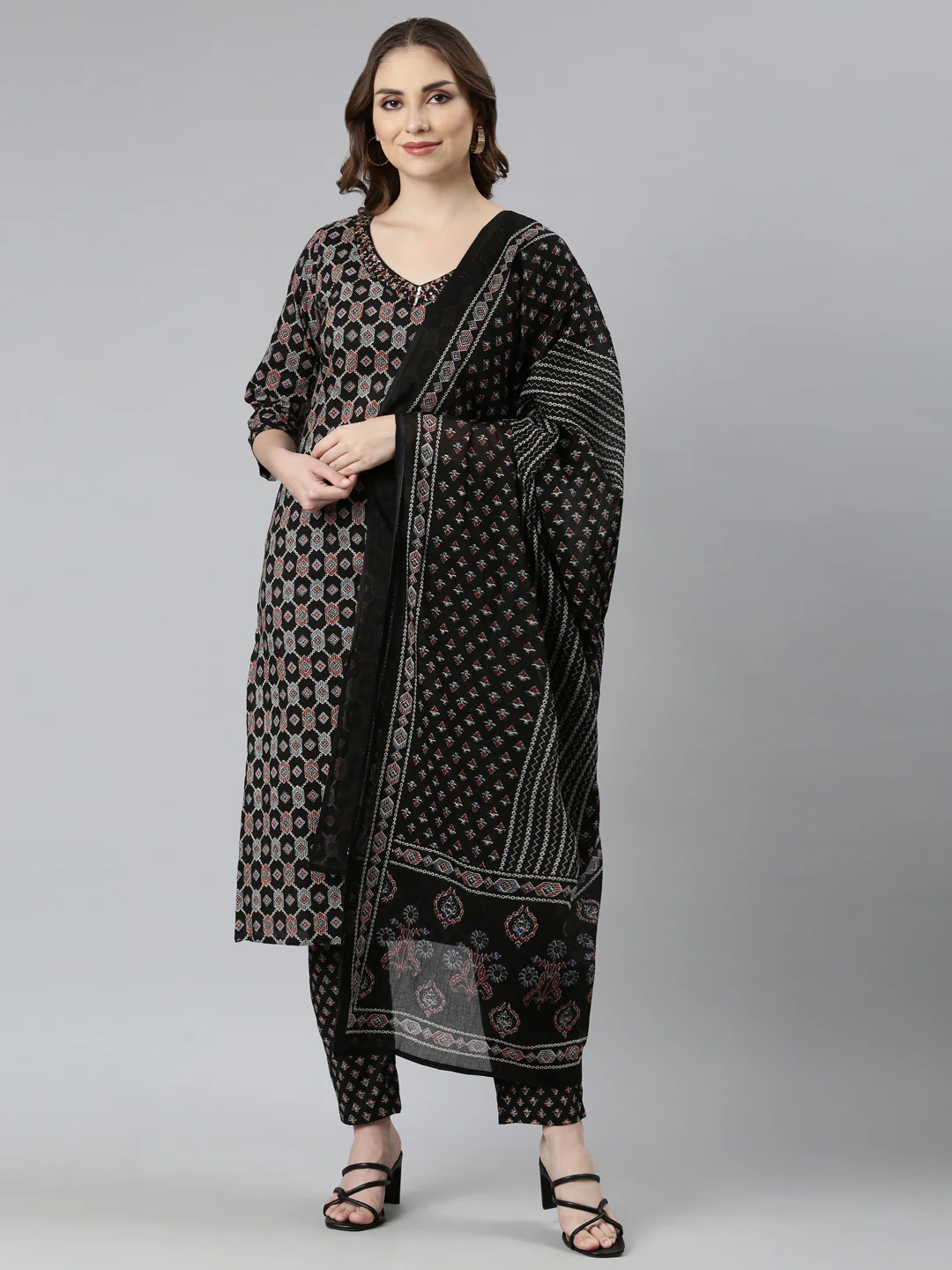 Neerus Black Regular Straight Geometric Kurta And Trousers With Dupatta