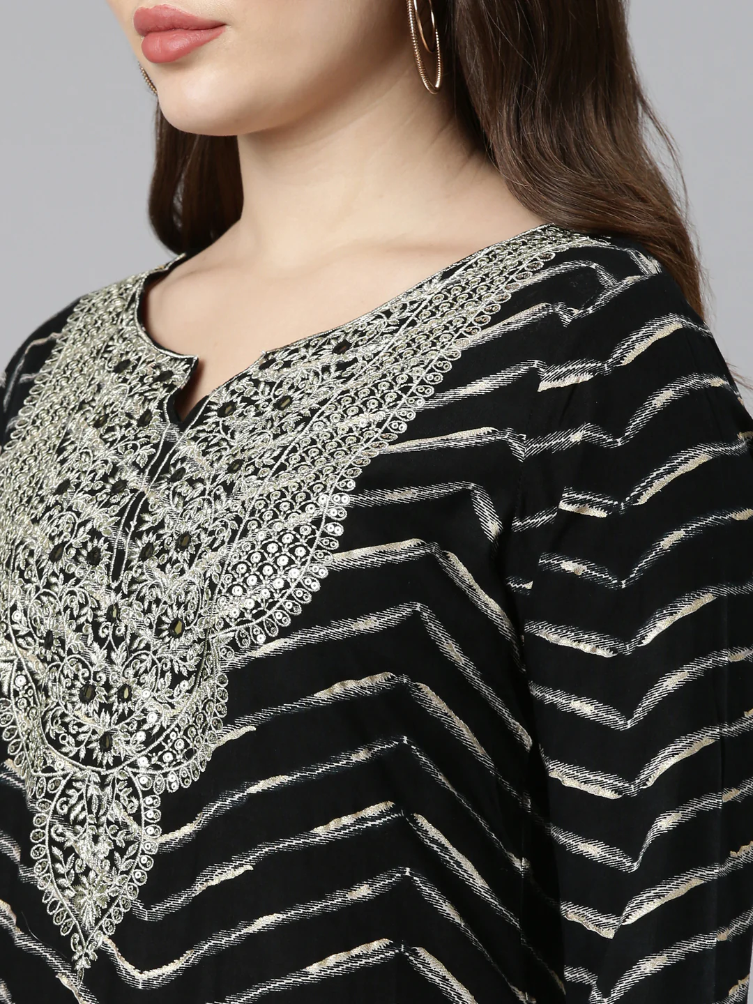 Neerus Black Regular Straight Printed Kurta And Sharara With Dupatta - Image 4