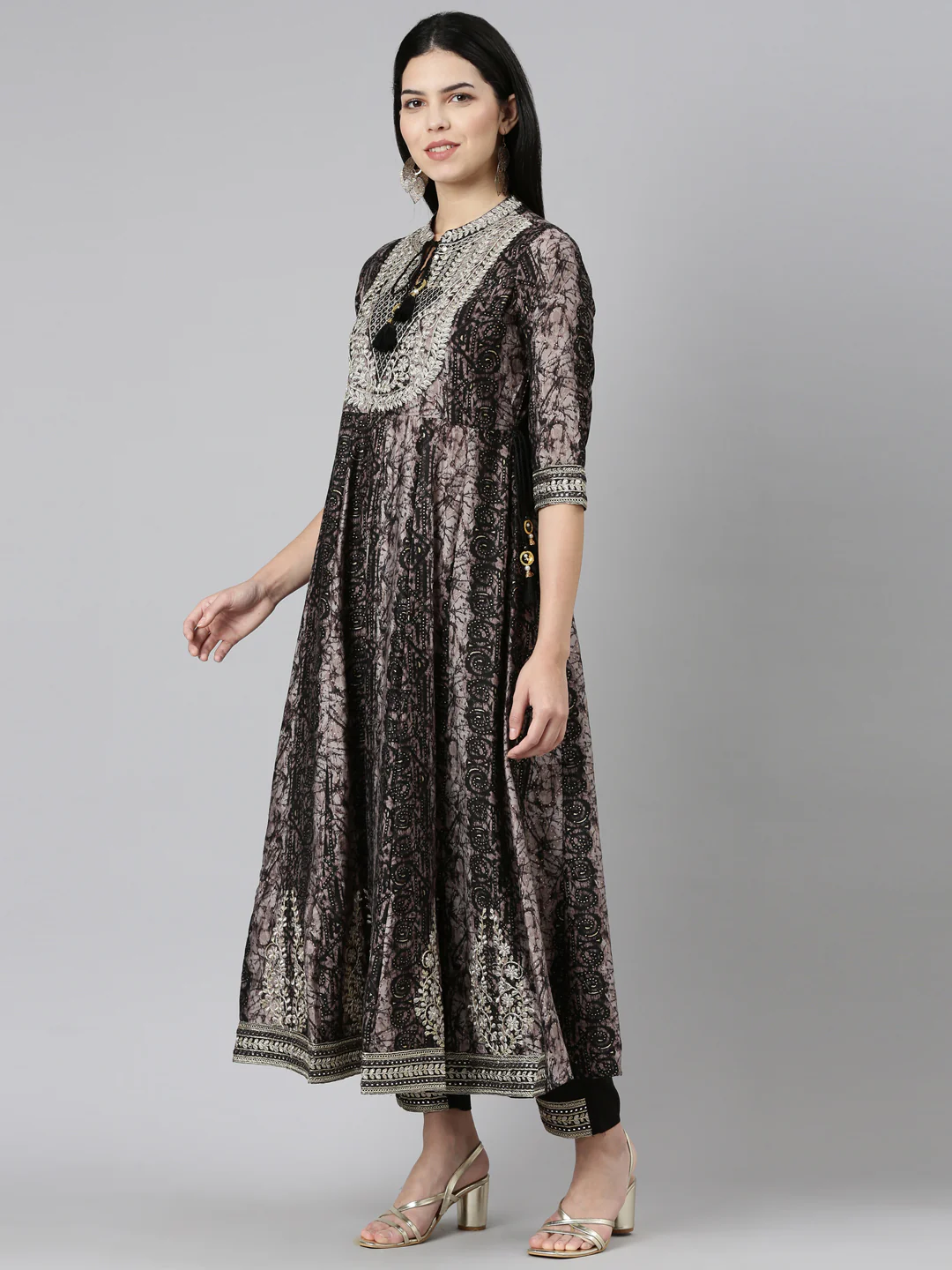 Neerus Black Regular Straight Printed Readymade Suits - Image 2
