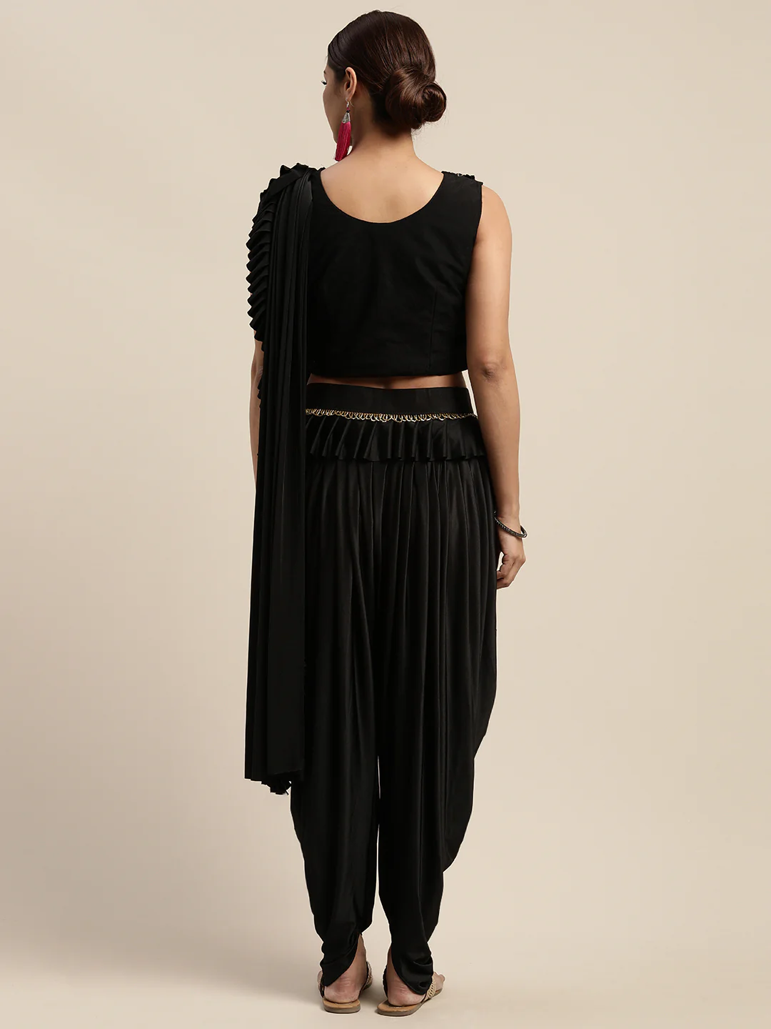 Neerus Black Solid Ready To Wear Saree With Blouse - Image 3