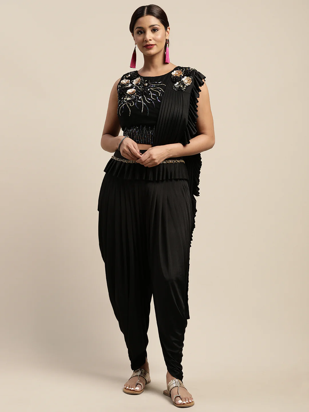 Neerus Black Solid Ready To Wear Saree With Blouse - Image 8