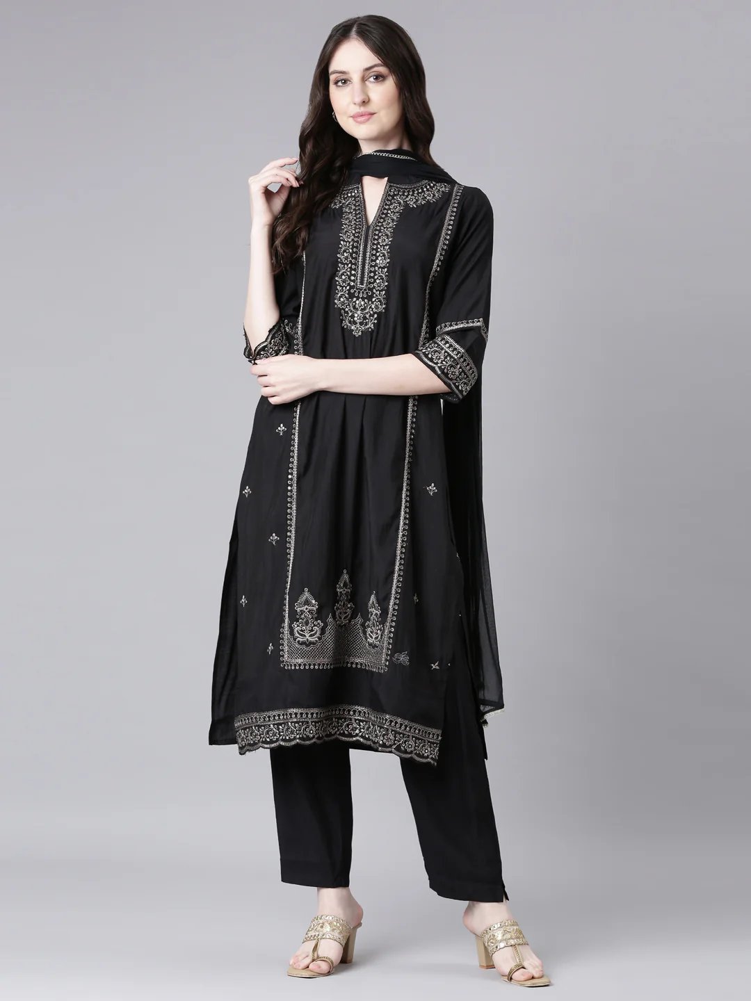 Neerus Black Solid Straight Kurta and Trousers With Dupatta - Image 6