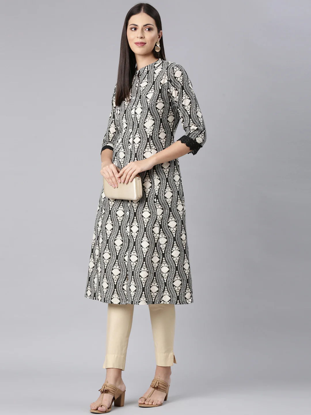 Neerus Black Straight Casual Chevron Straight Kurta - Image 6