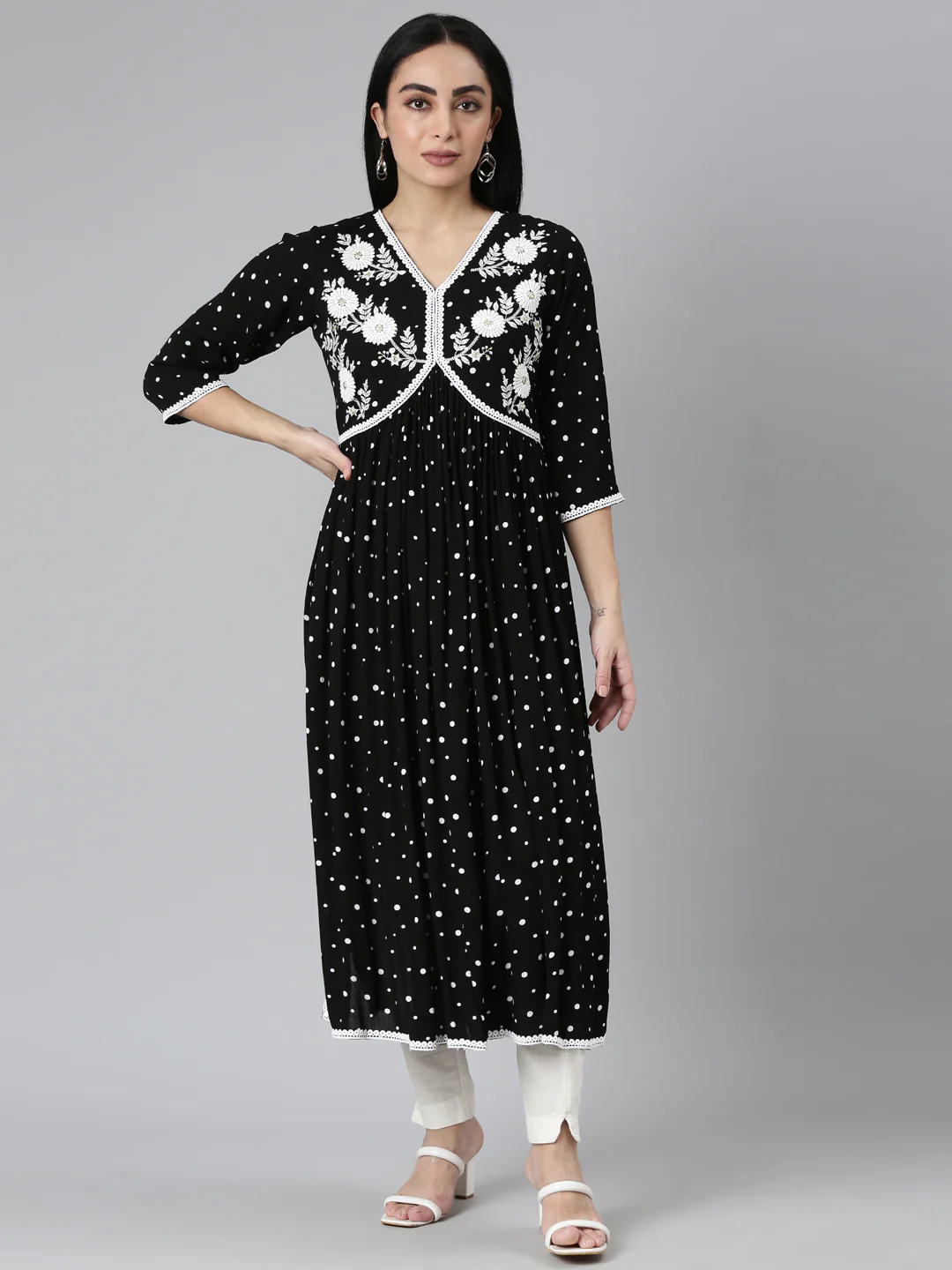 Neerus Black Straight Casual Floral Anarkali Kurta