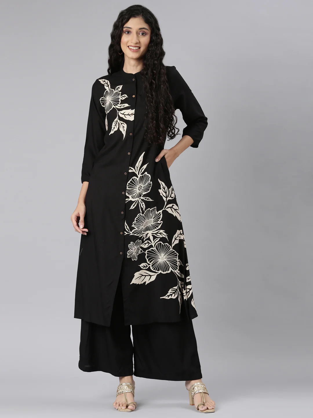 Neerus Black Straight Casual Floral Kurta and Plazzo - Image 6