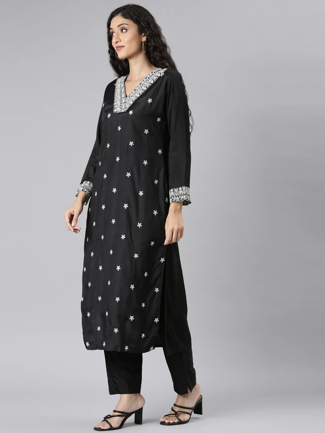 Neerus Black Straight Casual Floral Kurta and Trouser with Dupatta - Image 2