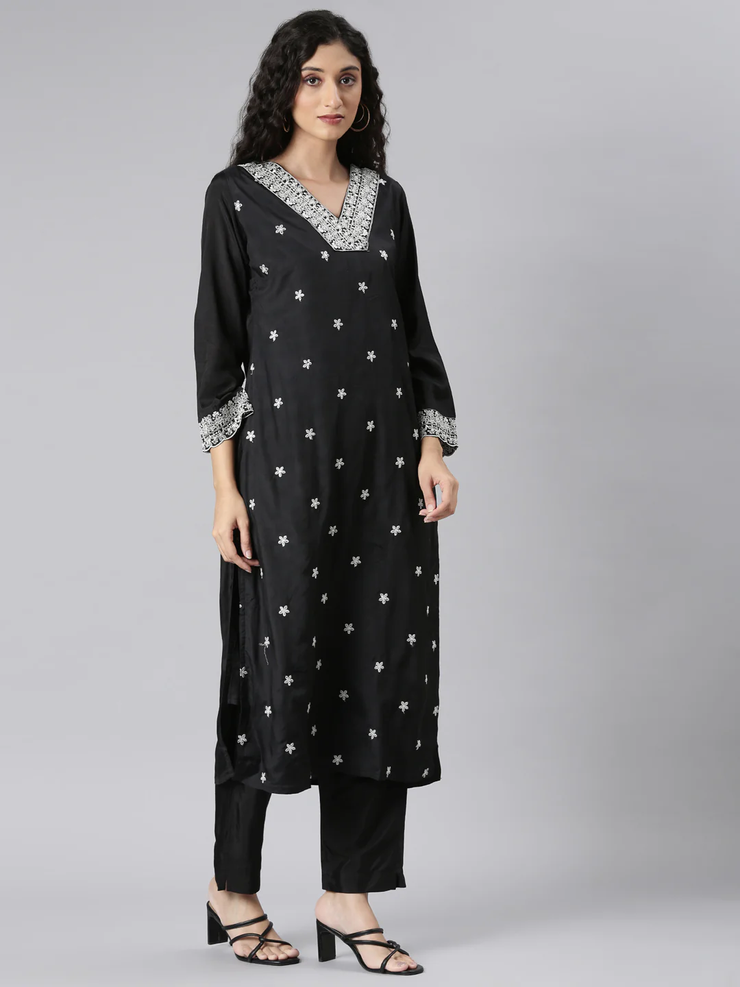 Neerus Black Straight Casual Floral Kurta and Trouser with Dupatta - Image 3