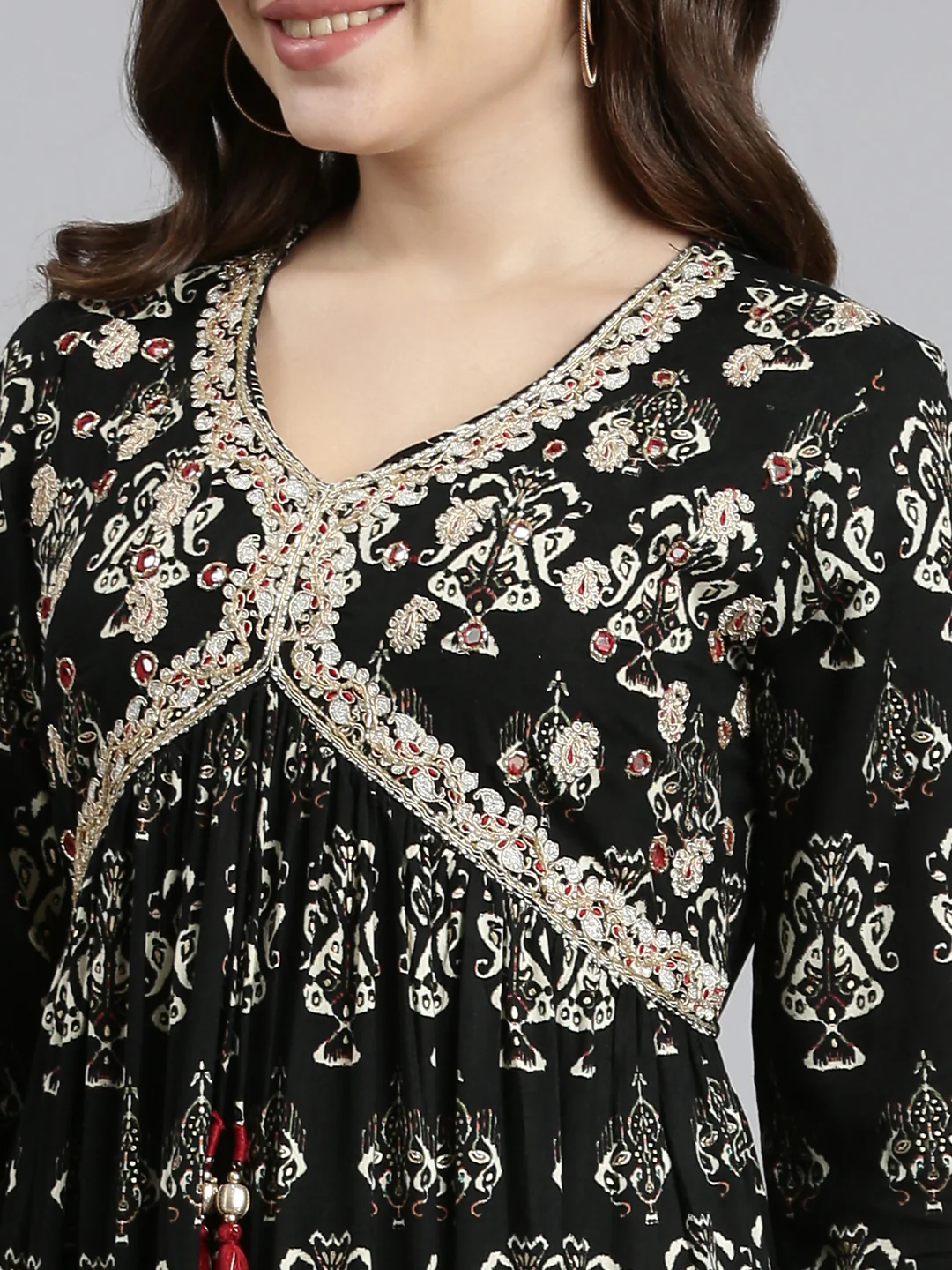 Neerus Black Straight Casual Printed Dress - Image 4