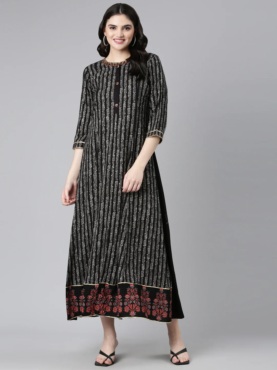 Neerus Black Straight Casual Printed Dress - Image 5