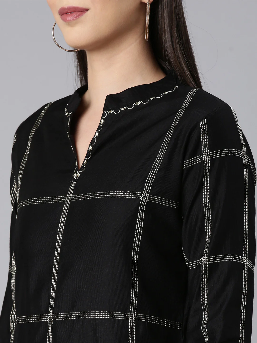 Neerus Black Straight Casual Solid Straight Kurta - Image 5