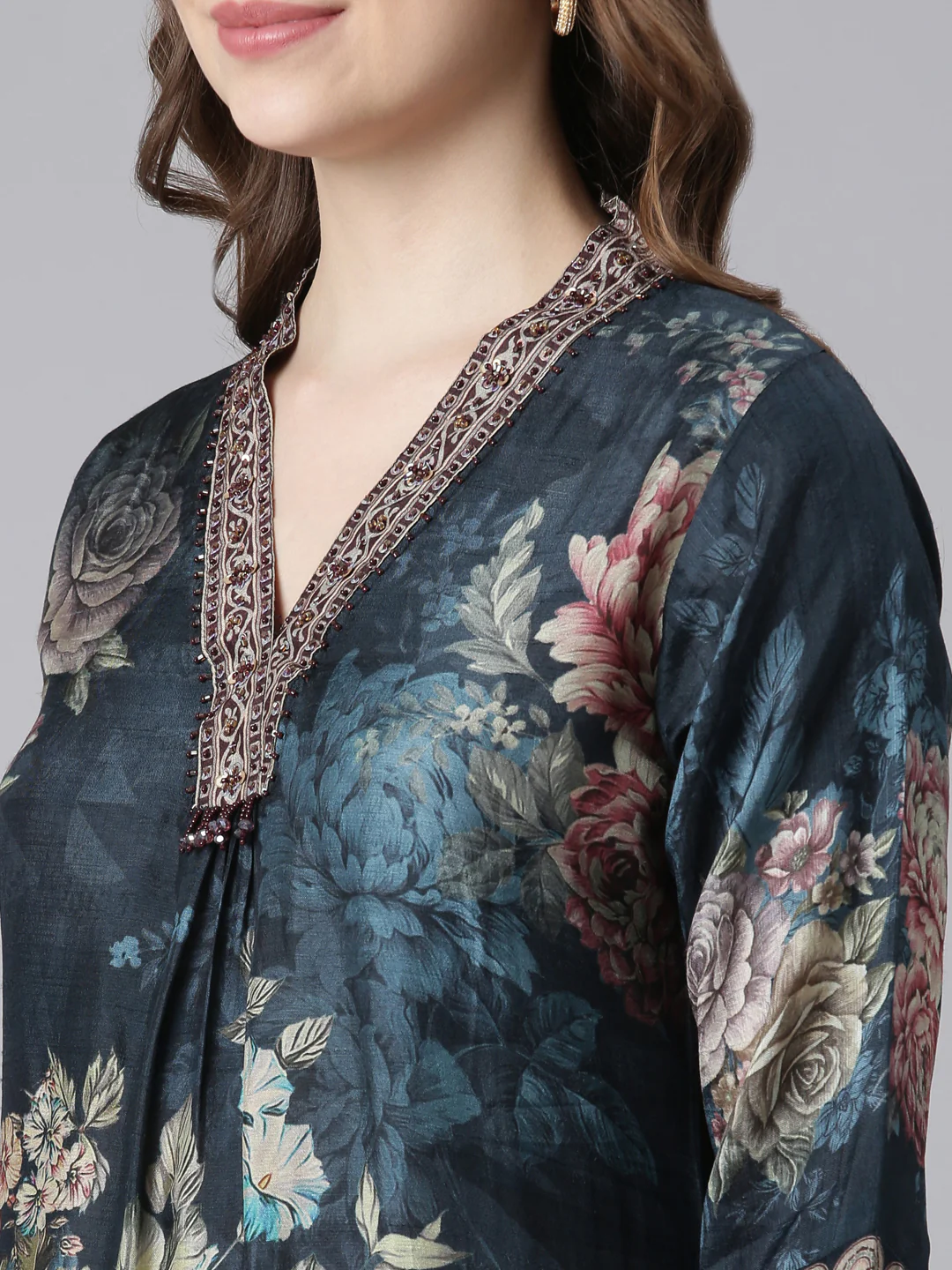 Neerus Blue Chinon Straight Casual Floral Kurta and Trouser with Dupatta - Image 5