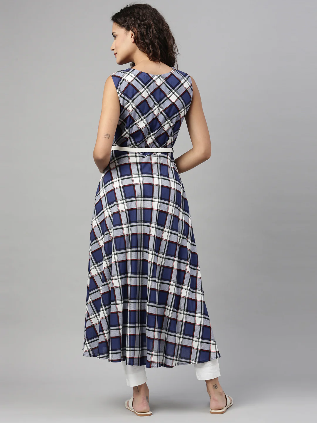 Neerus Blue Color Slub Rayon Fabric Kurta - Image 2