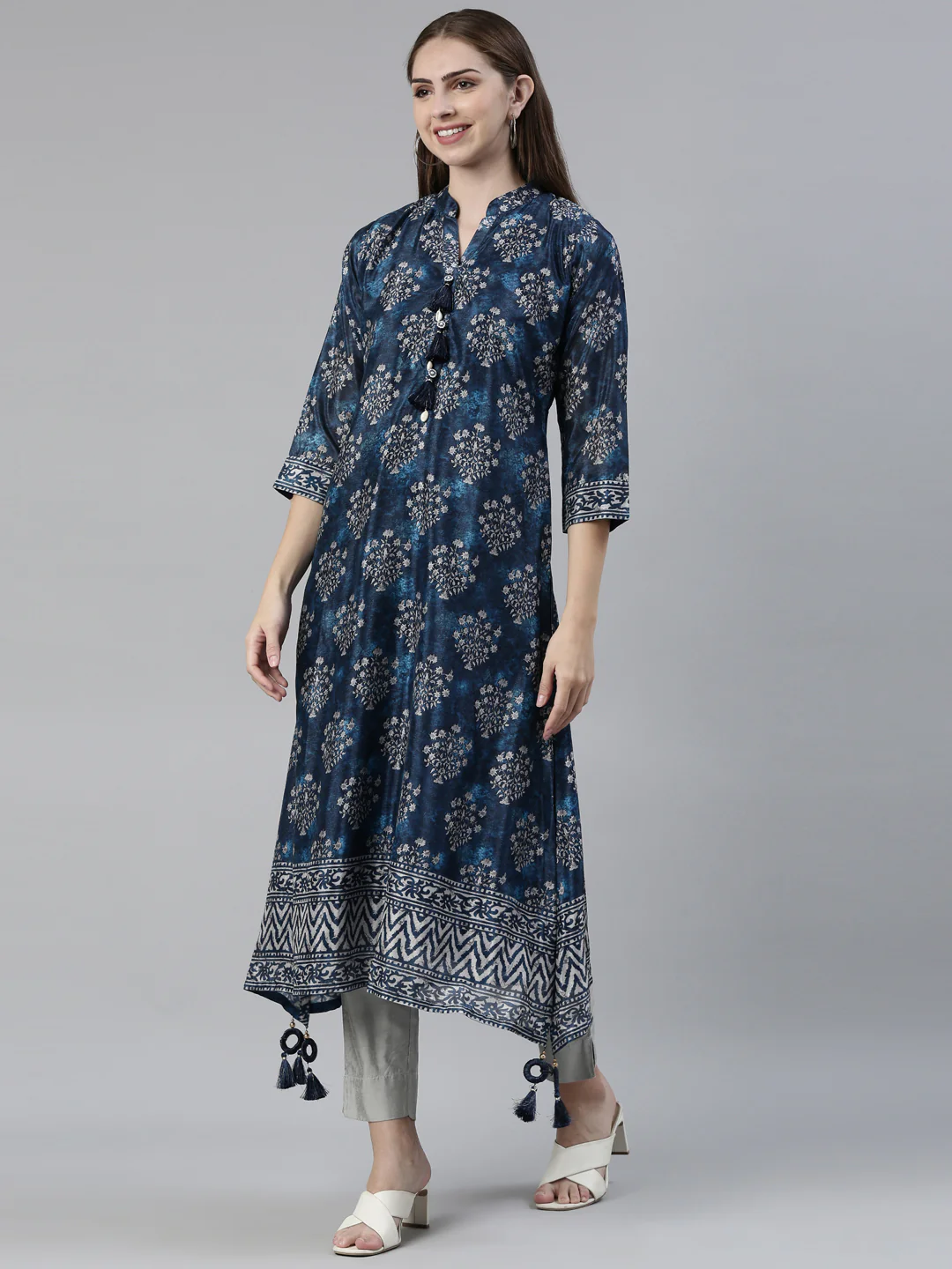 Neerus Blue Curved Regular Crepe Kurta - Image 2