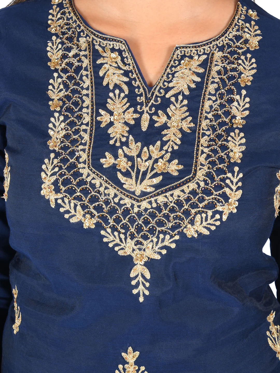 Neerus Blue Embroidered Straight Kurta - Image 4