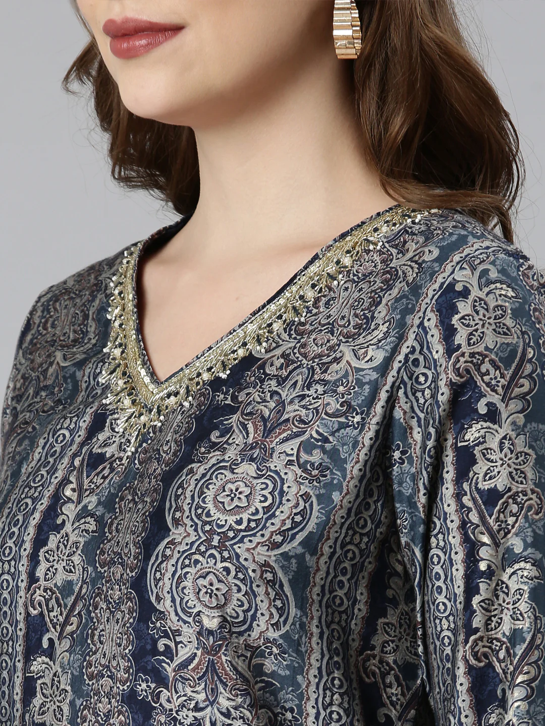Neerus Blue Panelled Straight Chevron Kurta And Trousers With Dupatta - Image 4