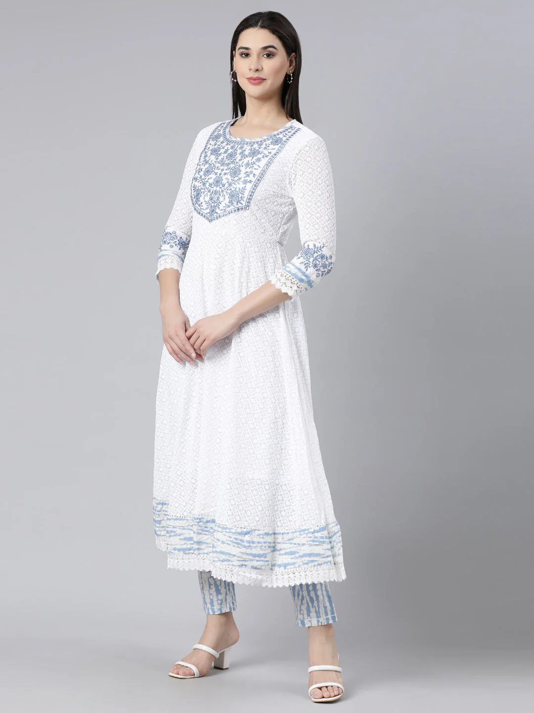Neerus Blue Panelled Yoke Design Kurta And Trousers With Dupatta - Image 2