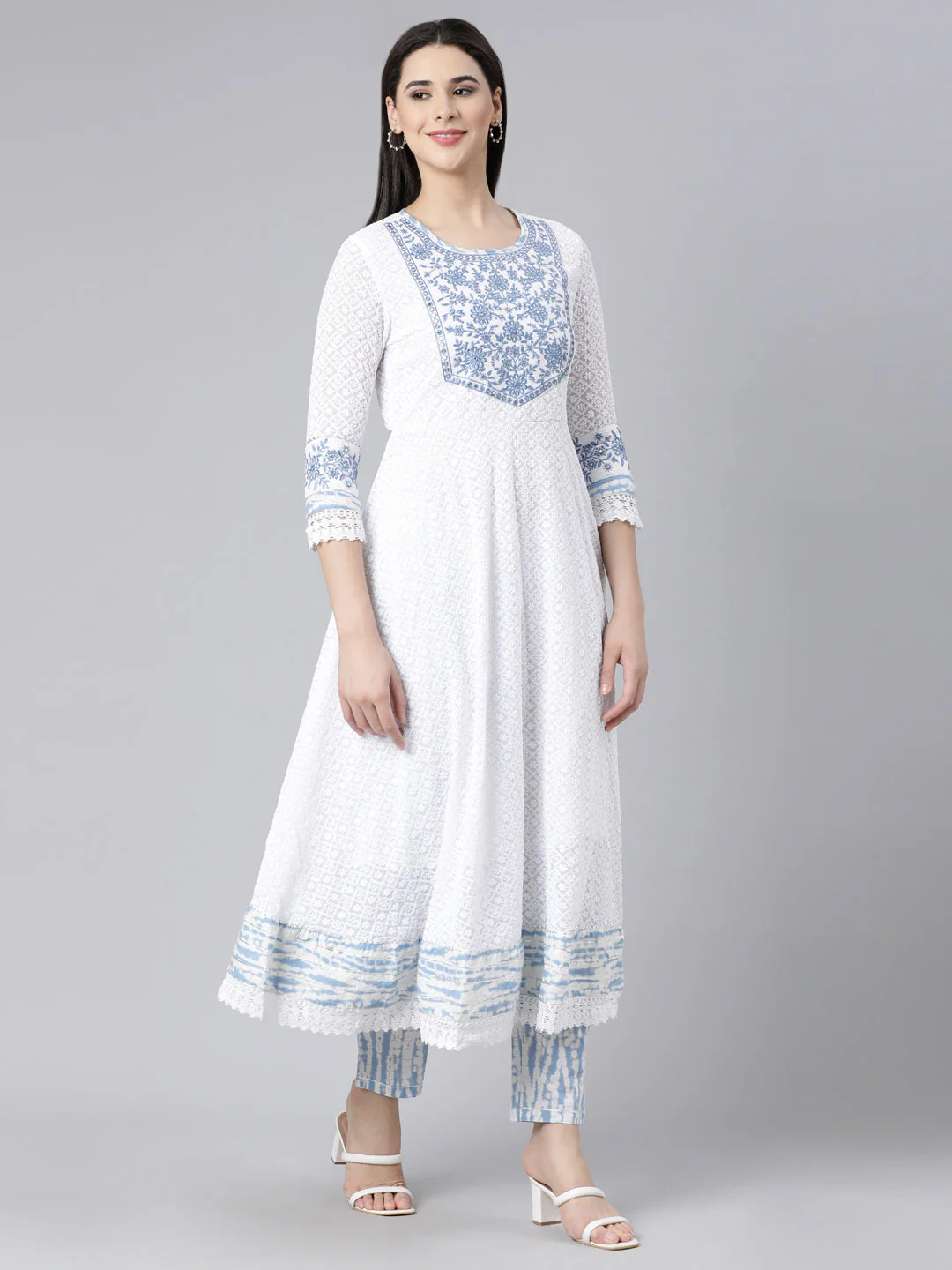 Neerus Blue Panelled Yoke Design Kurta And Trousers With Dupatta - Image 3