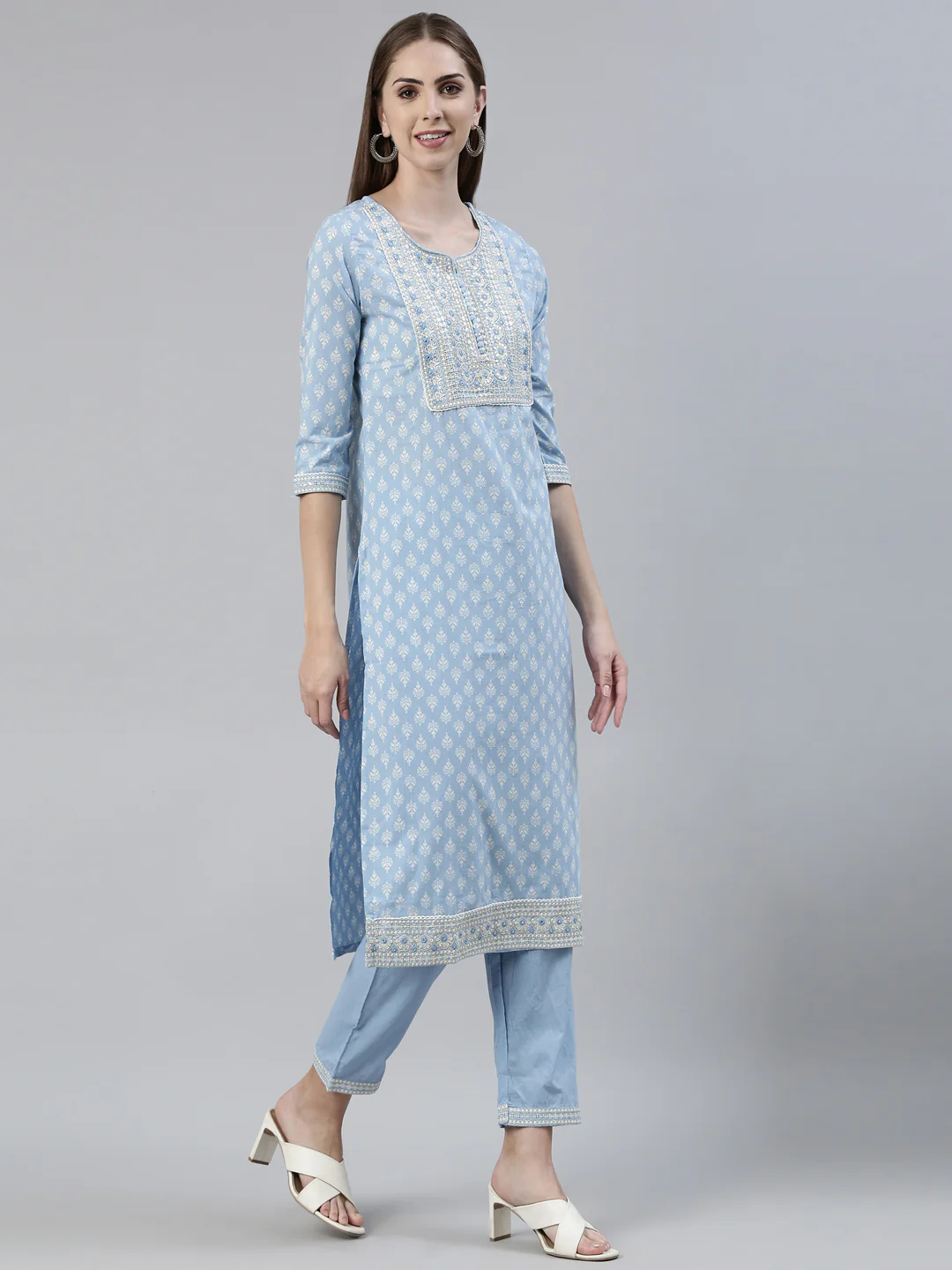 Neerus Blue Regular Knee Length Printed - Image 2