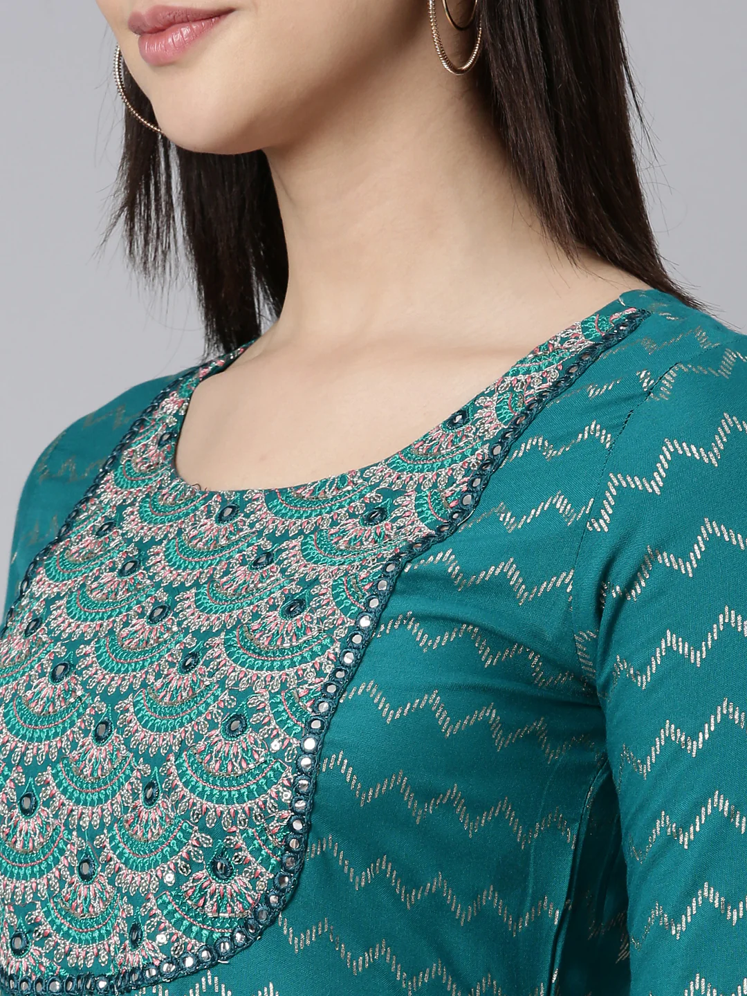 Neerus Blue Regular Straight Chevron Kurta And Trousers With Dupatta - Image 4