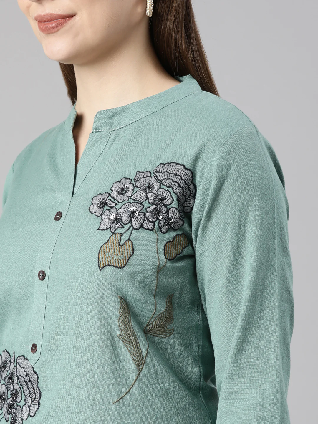 Neerus Blue Regular Straight Floral Kurta And  Trousers - Image 4