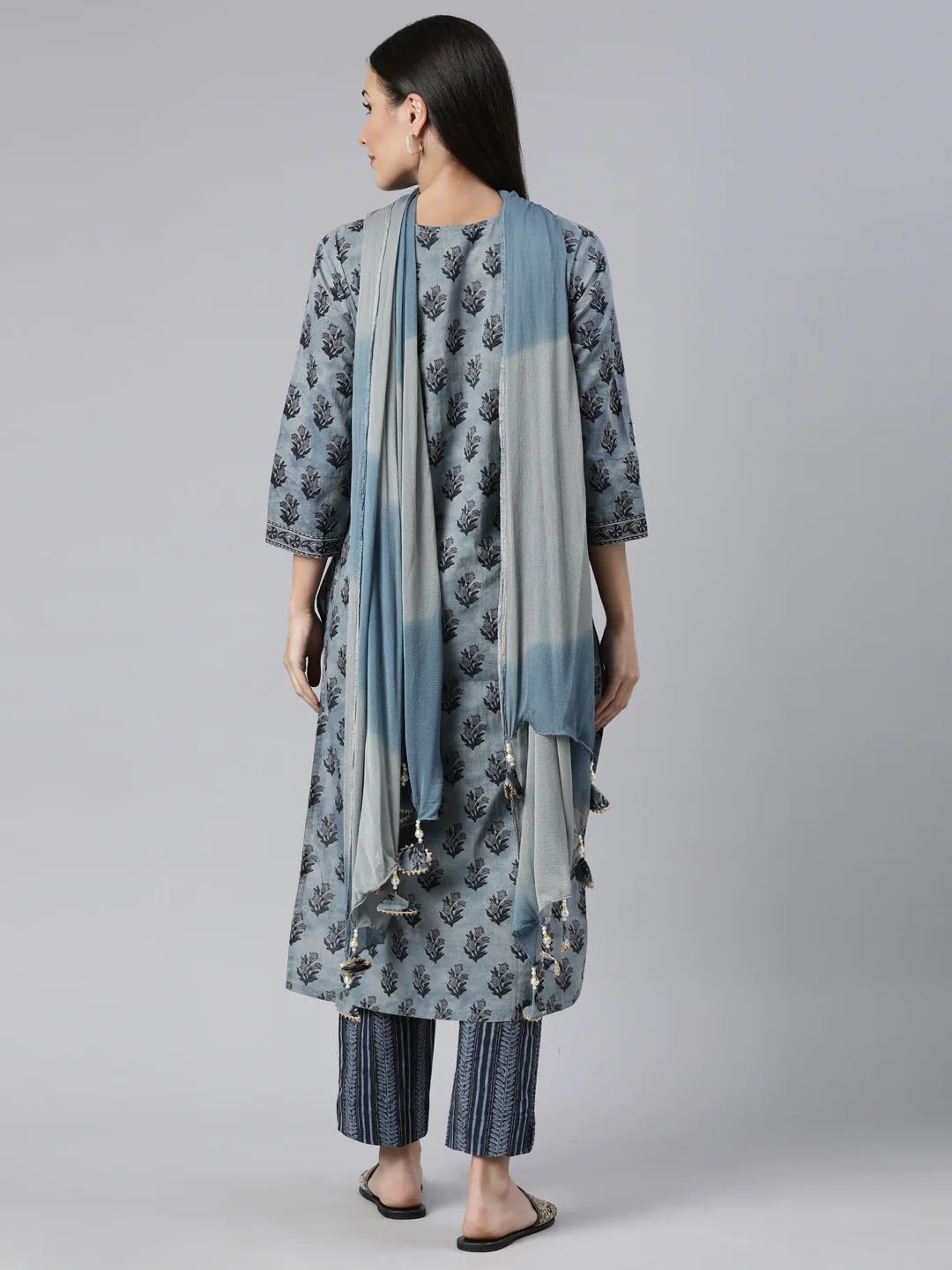 Neerus Blue Regular Straight Floral Kurta And Trousers With Dupatta - Image 3