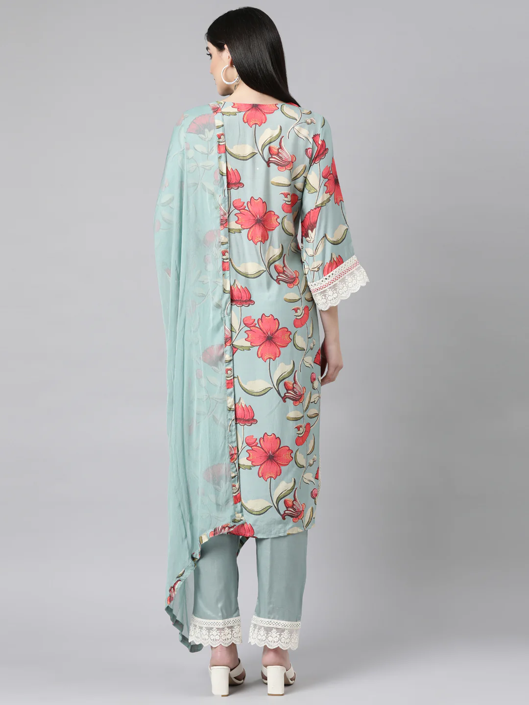 Neerus Blue Regular Straight Floral Kurta And Trousers With Dupatta - Image 3