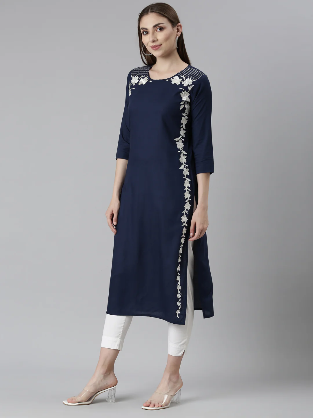 Neerus Blue Regular Straight Floral Kurta - Image 2