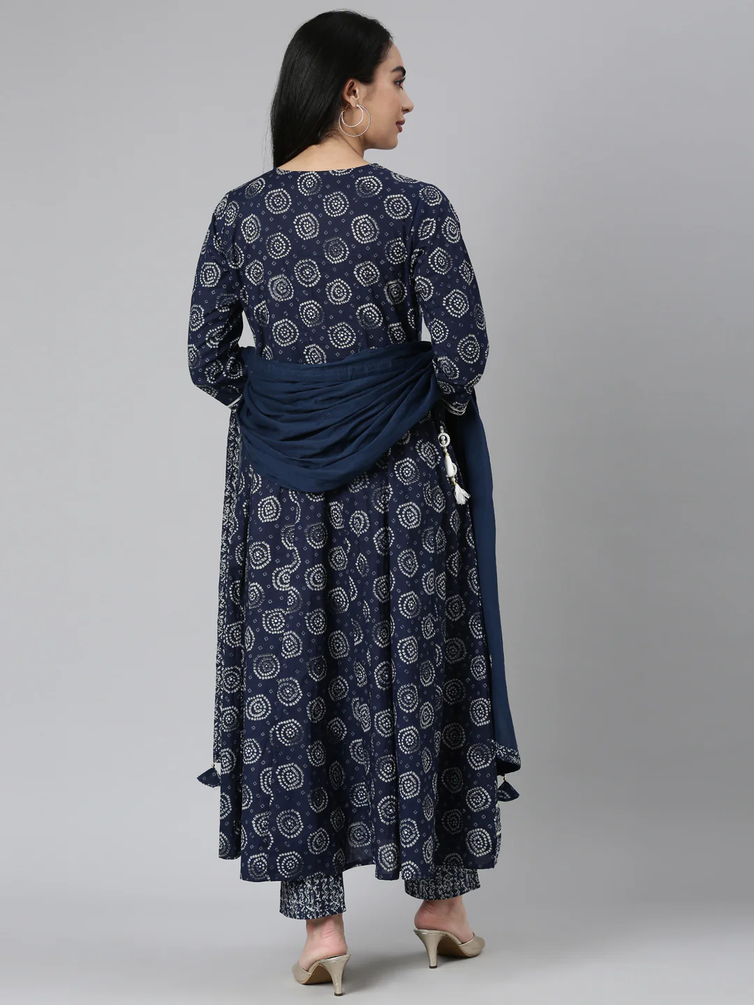Neerus Blue Regular Straight Printed Kurta and Trousers With Dupatta - Image 3