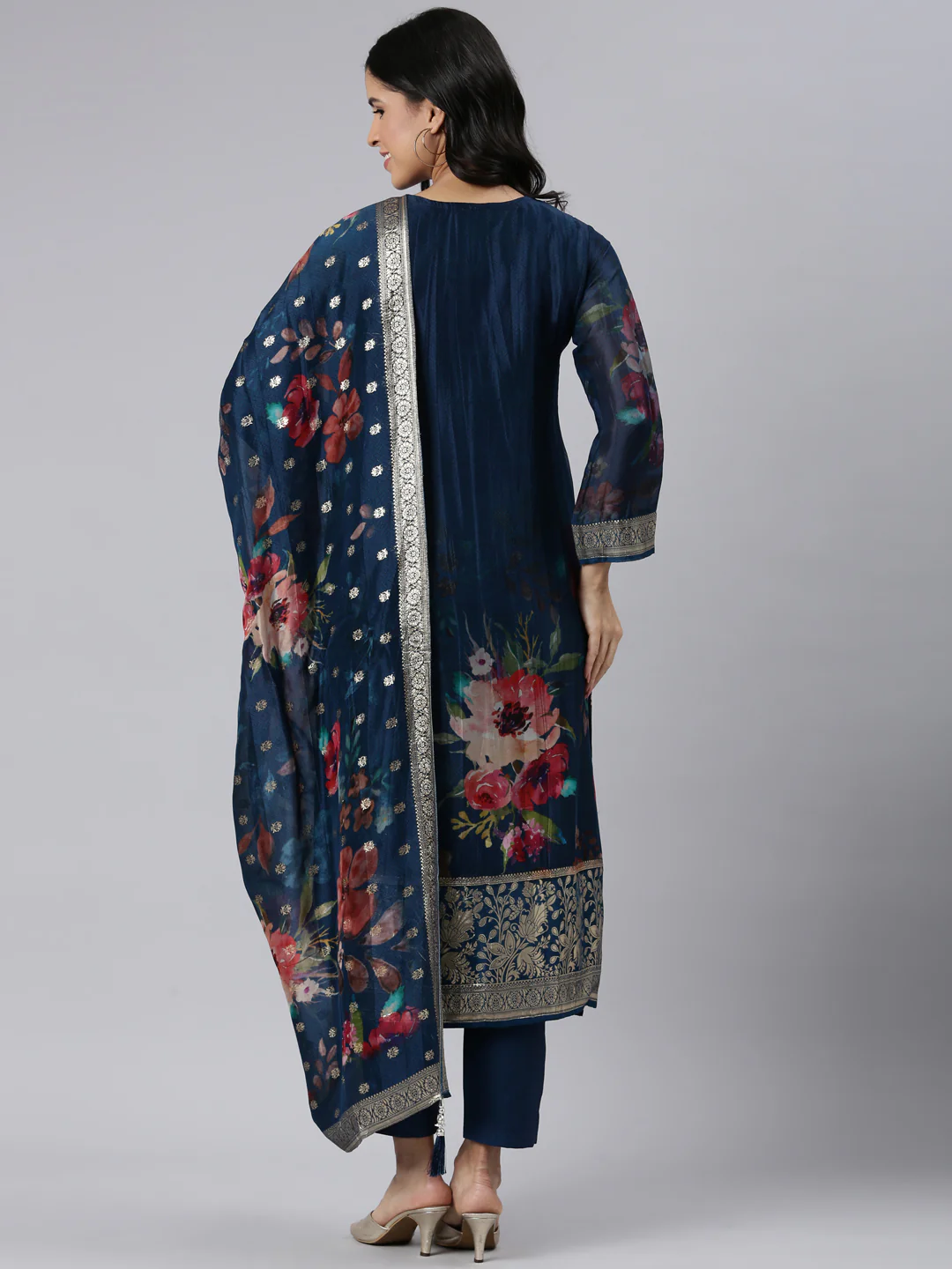 Neerus Blue Regular Straight Printed Kurta and Trousers With Dupatta - Image 3