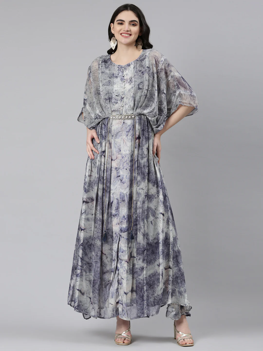 Neerus Blue Straight Casual Solid Dress