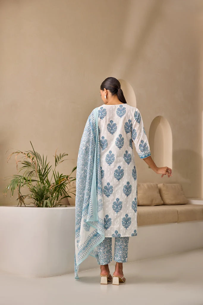 Neerus Blue Straight Printed Kurta And Trousers With Dupatta - Image 4