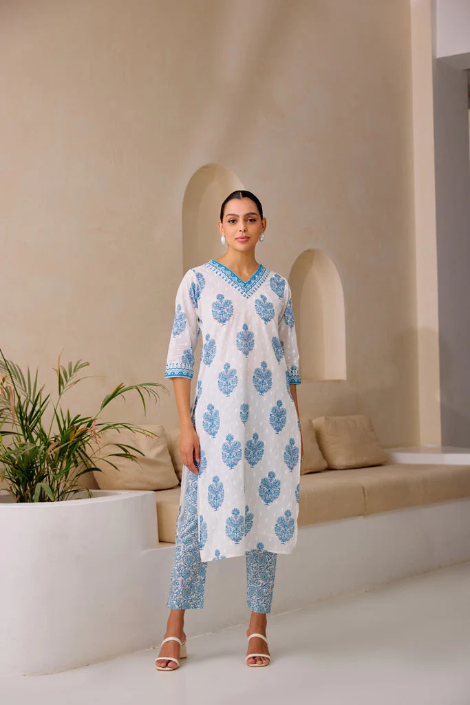 Neerus Blue Straight Printed Kurta And Trousers With Dupatta - Image 5