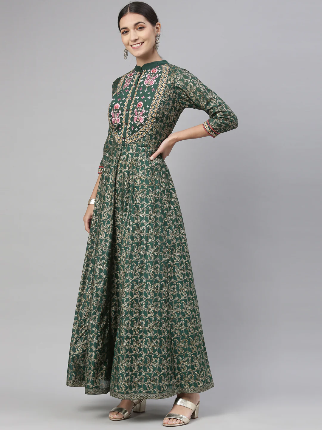 Neerus Bottle Green Color Silk Fabric Kurta Set - Image 7