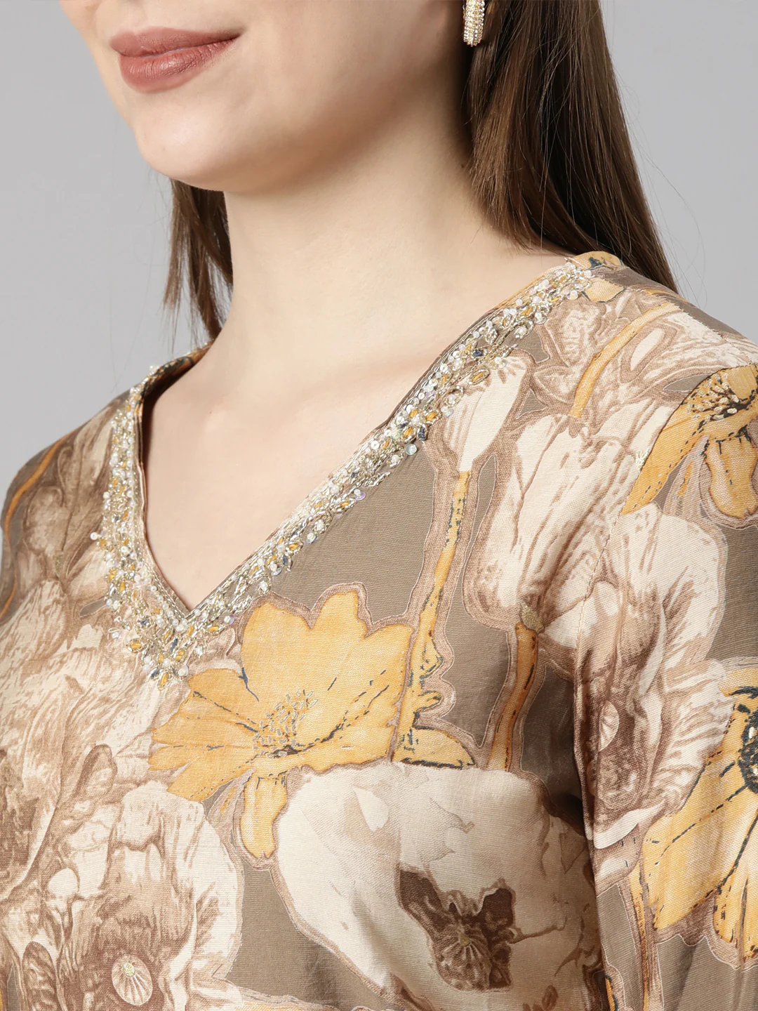 Neerus Brown Panelled Straight Floral Kurta And  Trousers With Dupatta - Image 4